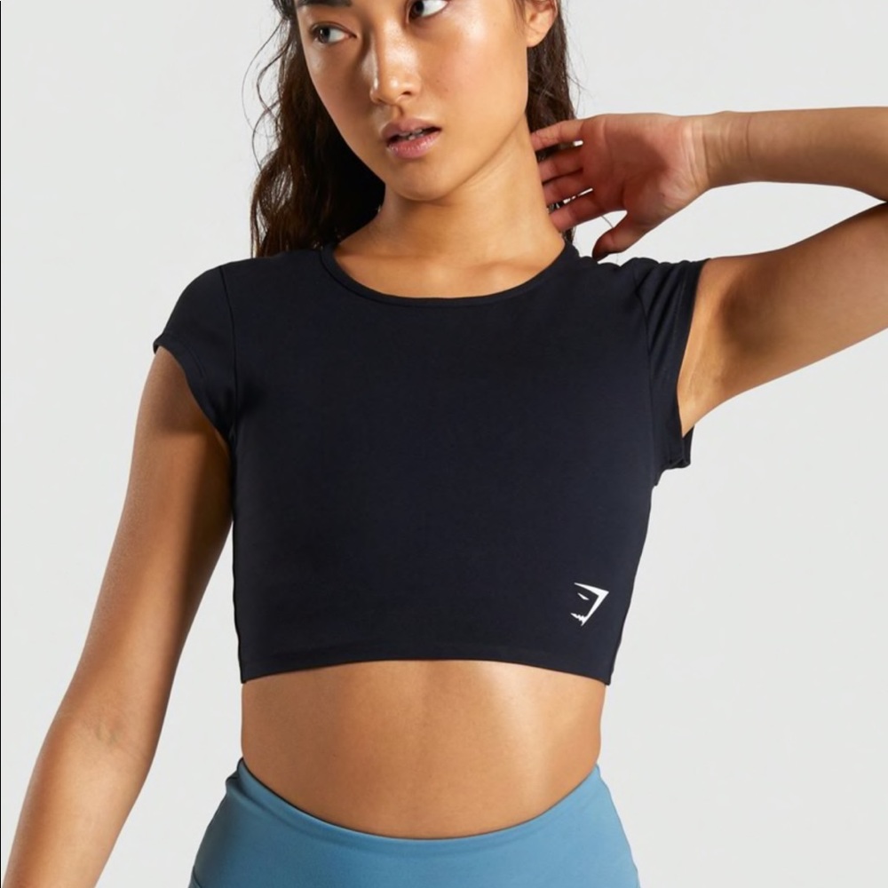 Gymshark dreamy cap sleeve crop top - black